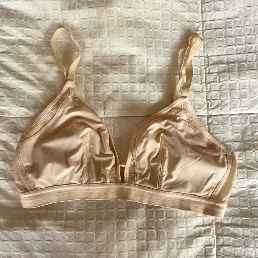 Lively Wireless Bra 2 34DD